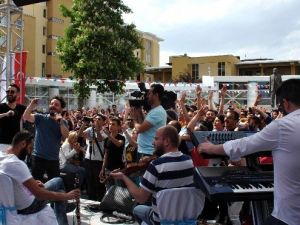 NEÜ’de Geleneksel Gençlik Ve Kültür Şöleni Etkinlikleri Sürüyor