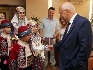 Tubil’in Yıldızları Kupayı Yaşar’a Emanet Etti