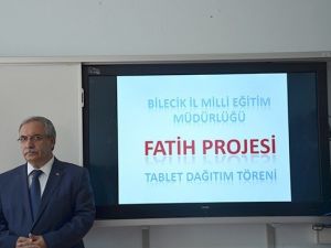 Bilecik’te 40 Öğrenciye Tablet Dağıtıldı