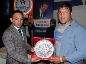 Tecrübe Konuşuyor Erzincan’da Gençlerle Buluştu