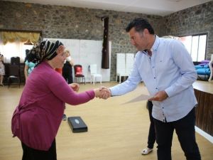 “Step-aerobik Kursu 2015” Katılımcılarına Belge