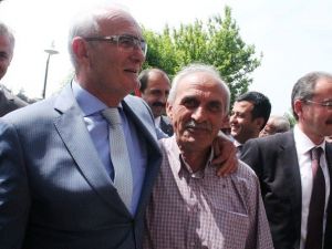 Başkan Yılmaz: “Ortalık Cadı Kazanı Gibi Kaynıyor”