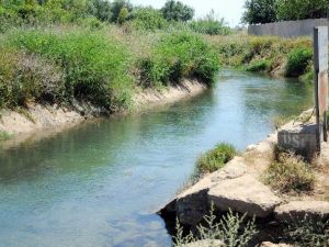 Antalya’da Sulama Kanalına Giren Çocuk Ölümden Döndü