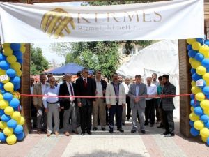 Menzil Durak Vakfı’ndan Öğrenciler Yararına Kermes