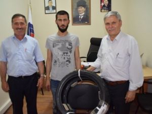 Motosiklet Tutkununa Belediye Desteği