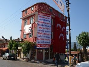 Kargı’da MHP’den AK Partiye ‘Teşekkürlü’ Protesto