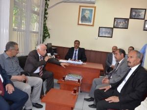 Yıldız, Demiryolu Makinistler Derneği’ni Ziyaret Etti