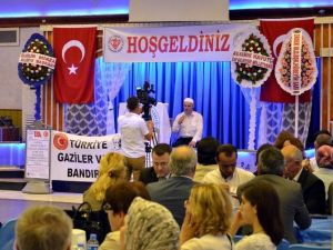 Bandırma’daki Din Görevlilerinden Gazilere Destek