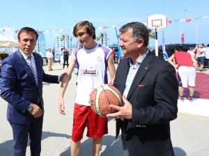 Canik’te Sokak Basketbolu Heyecanı Başladı
