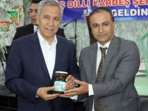 Siirt Gürünleri Derneği’nden Arınç’a Menengiç Kahvesi