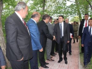 Vali Işın Cami Açılışına Katıldı