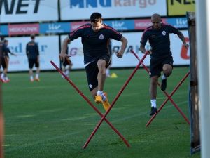 Galatasaray’da Derbi Hazırlıkları Sürüyor