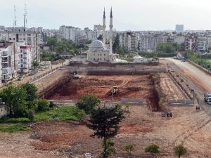 Muratpaşa Belediyesi’nden 200 Derneğe Sivil Toplum Merkezi