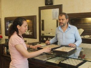 Düğünler Kuyumcuların Yüzünü Güldürmedi