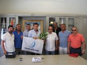 Turgutreis Yelken Kulübü Yönetimi, Başkan Kocadon’u Ziyaret Etti
