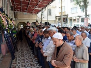 SGK Müdürü Akkaş’ın Annesi Vefat Etti