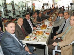 Esnaflardan Başkan Kurtulan’a Teşekkür