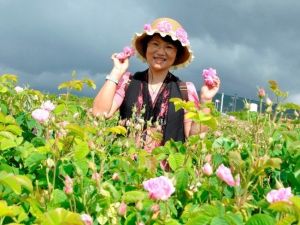 Gül Kokulu Turizmde Yeni Sezonun İlk Kafileleri Geldi