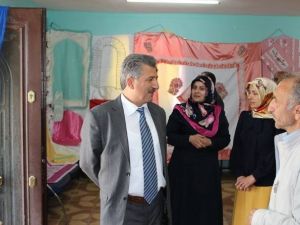 Muş’un Ağaçlı Köyünde El Sanatları Sergisi Açıldı