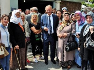 Özden: “Proje Üreten Yok, Laf Çok”