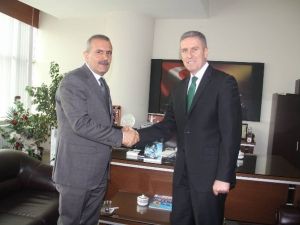 AK Parti Van Milletvekili Kayatürk, Kurum Ve Kuruluşları Ziyaret Etti