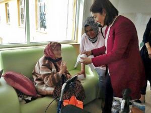 Ceritoğlu’ndan Huzurevine Ziyaret