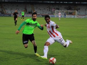 Samsunspor İle Denizlispor Karşılaşıyor