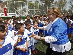 Konak’ta Geleceğin Sporcularına Modern Tesis