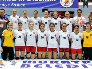 Muratpaşa Belediyespor Başkentte Galibiyet Arıyor