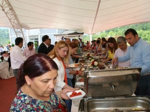 Devrek Anadolu Lisesi’nden Dayanışma Kahvaltısı