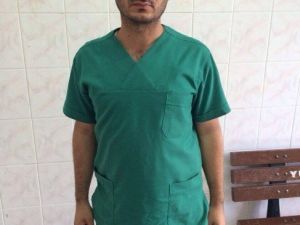 Dayısını Muayene Ettirmek İçin Sahte Doktor Oldu