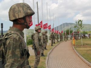 33 Şehit Törenle Anıldı