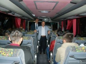 Başkan Akkaya Öğrencileri Çanakkale’ye Uğurladı