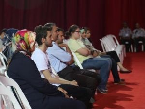 Tarihi Sevdiren Adam Okurlarıyla Buluştu