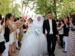 Yalova’da Toplu Nikah Merasimi