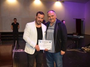 Bu Konser Başka Konser