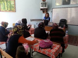 Kız Kur’an Kursu Öğrencileri Bilgilendirildi