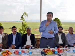 Bakan Yılmaz, Muhtarlarla Bir Araya Geldi