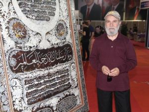 İranlı Yazar Kitap Fuarı’nı Çok Beğendi