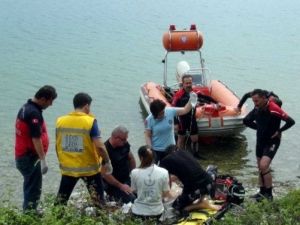 15 Yaşındaki Genç Gölde Boğuldu