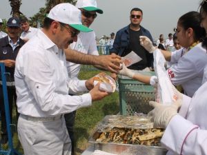 Deniz Festivali Coşkuyla Başladı