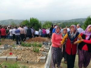 Edirne’deki Baraj İnşaatında Göçük Altına Kalarak Hayatını Kaybeden İki İşçi Toprağa Verildi