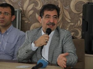 Bakan Güllüce: “Dinler Savaşını Müslümanı Müslümana Kırdırarak Yapıyorlar”