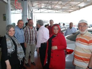 Adaylar Galericileri Gezdi