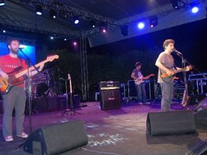 Pinhani Silifke’de Hayranlarını Coşturdu