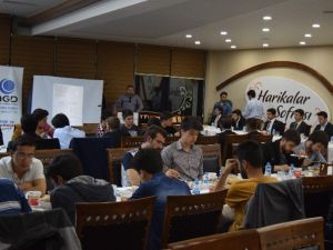 AGD Kayseri’de Mezuniyet Coşkusu