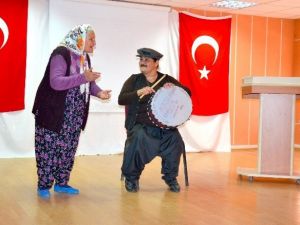 Tiyatrocu Kadınlar Çıktıkları Turneyi Tamamladı