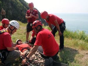 Giresun’da AKUT Ekibinin Komanda Eğitimi