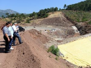 Başkan Çetinkaya, Adrasan Göleti’nde İncelemelerde Bulundu