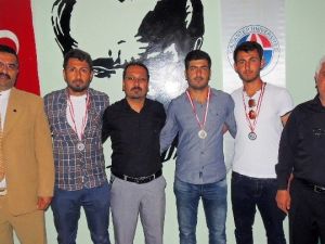 İslahiye MYO’da Masa Tenisi Turnuvası